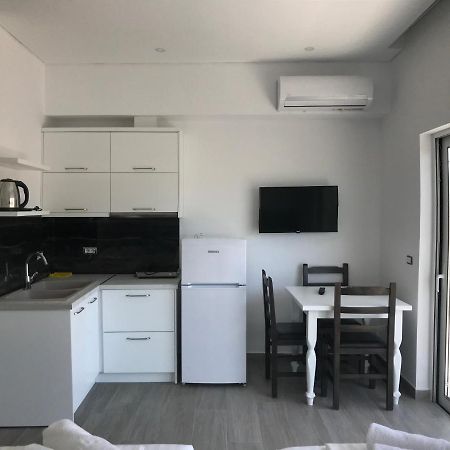 Edina By Hp Hotel Sarandë 외부 사진