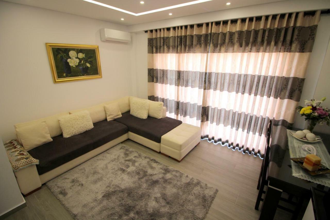 Edina By Hp Hotel Sarandë 외부 사진