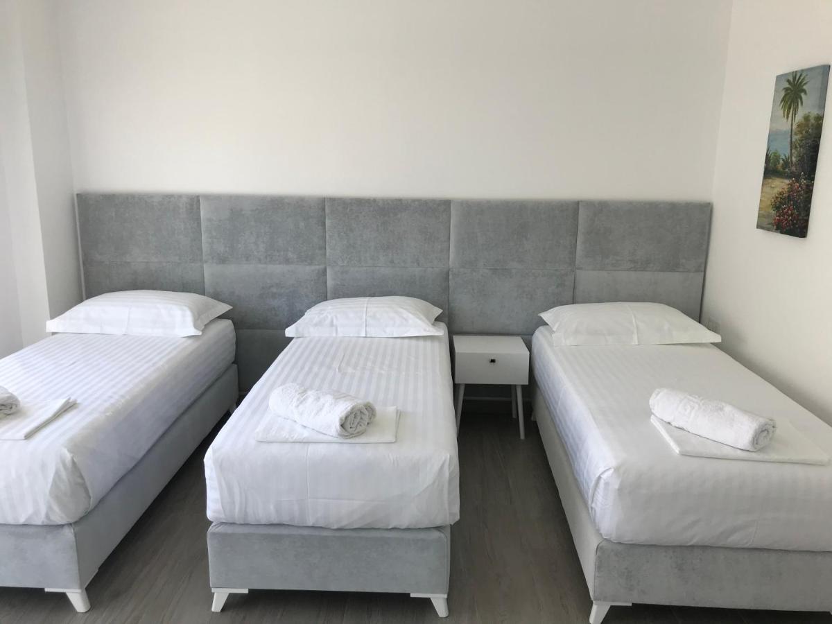 Edina By Hp Hotel Sarandë 외부 사진